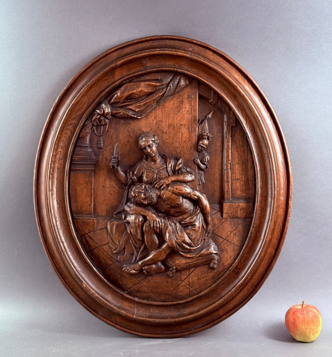 18th Large Carved Walnut Medallion Depicting Samson And Delilah-photo-3