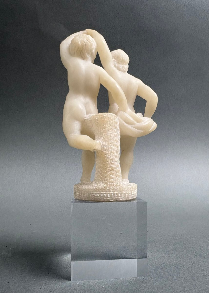 Sculpture de style Renaissance en Albâtre "Putti Danseurs" Italie 19éme-photo-2