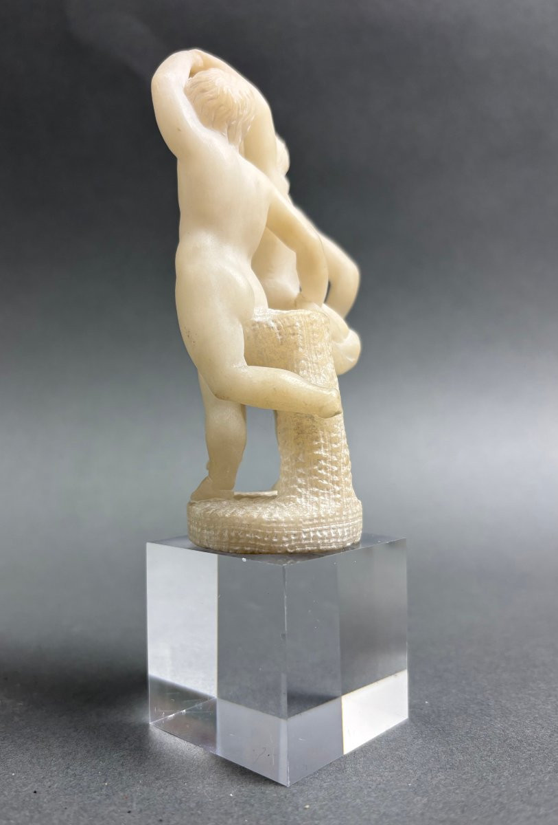 Sculpture de style Renaissance en Albâtre "Putti Danseurs" Italie 19éme-photo-2