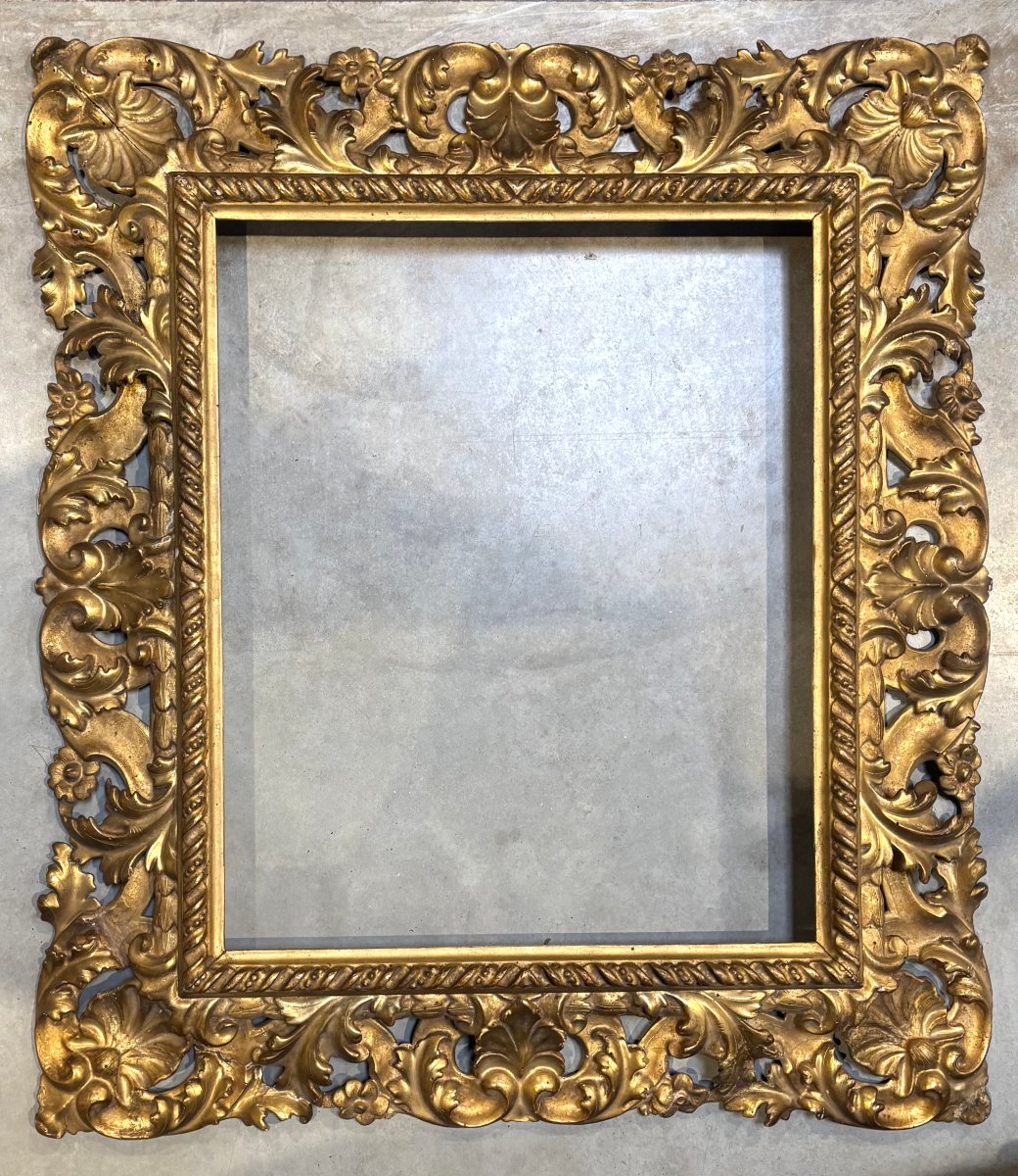 Large Florentine Gilded Wood Frame, Early 19th Century