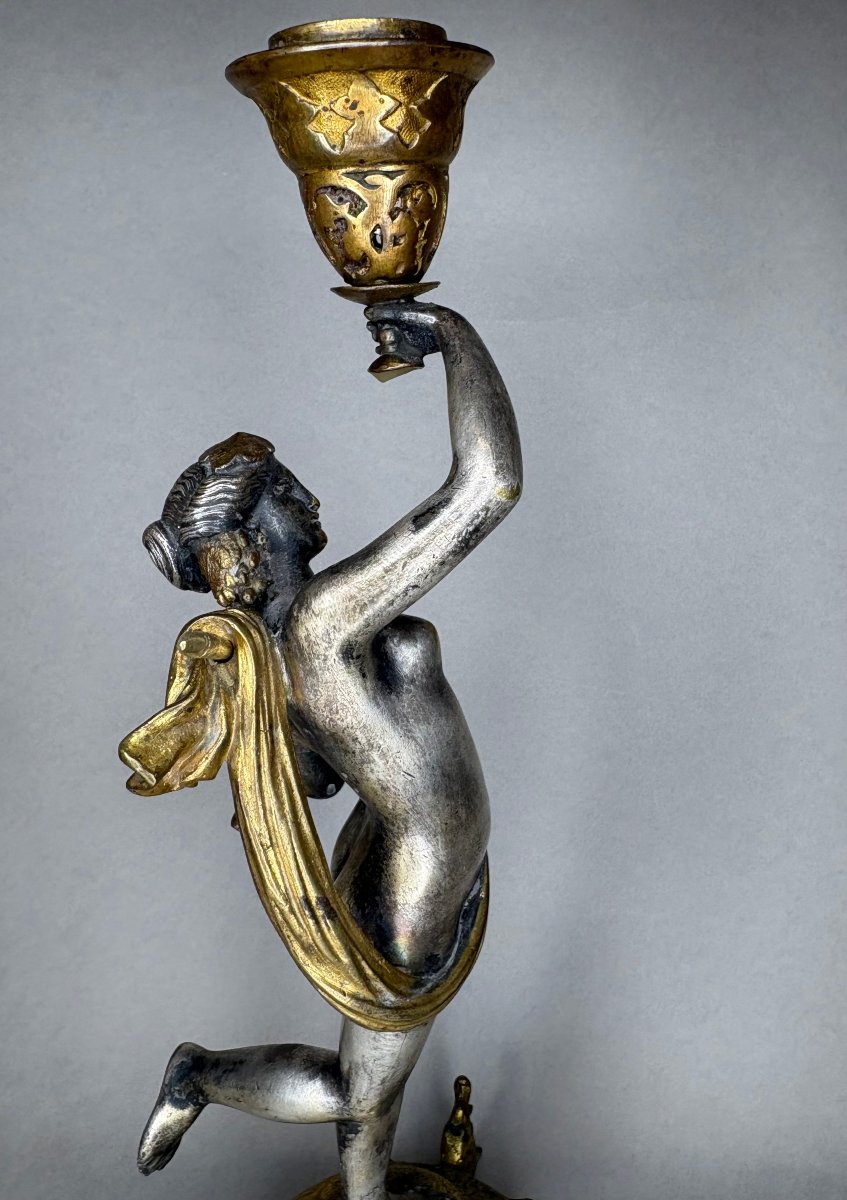 Alfred Daubrée (1817-1885)  Paire de Bougeoirs « Ménades » Bronze Doré et Argenté-photo-1