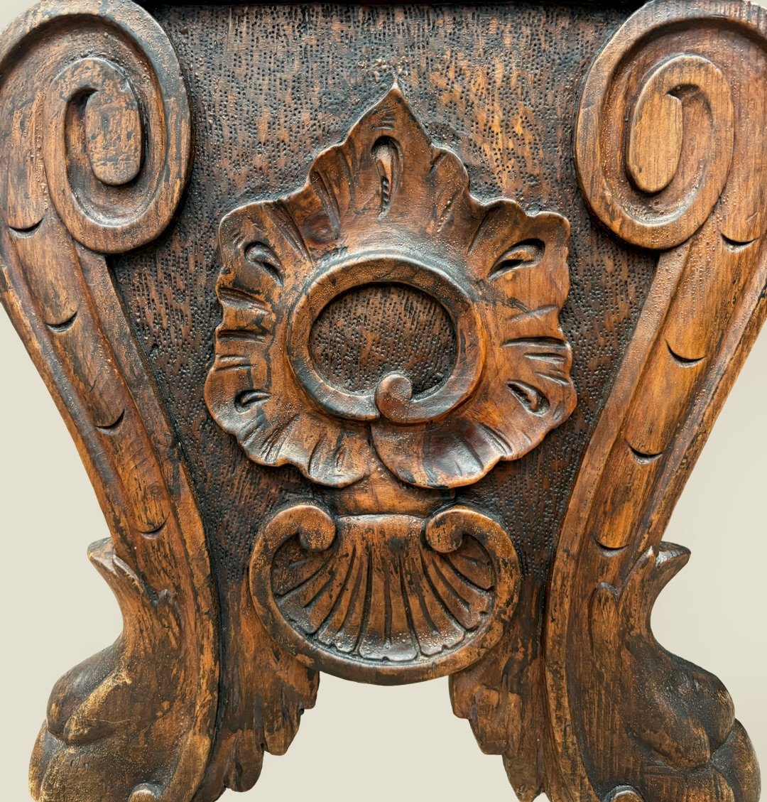 Pair Of Stools Grotesque And Coat Of Arms Neo-renaissance Style-photo-4
