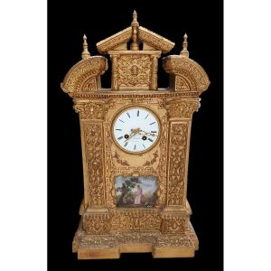 Grande Pendule En Bois Doré Et Porcelaine style Sevres Louis Philippe