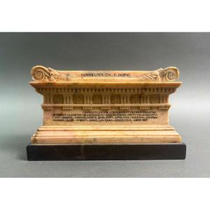 Souvenir du Grand Tour Tombeau de Cornelius Scipio Marbre Jaune 19éme
