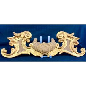 18th Italian Gilt Wood Frieze Above The Door