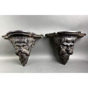 Paire de Console d'applique à Grotesques style Renaissance 19éme