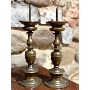 Paire de Pique-cierges Candélabres en Bronze Baroque Toscane 17éme 