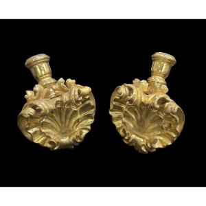 Paire de Grands Etagères Baroque avec Bougeoir en Bois Doré XVIIIe siècle