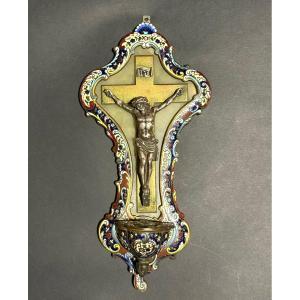 Bénitier avec Christ en Argent Massif et Emaux Champlevé, XIXe siècle