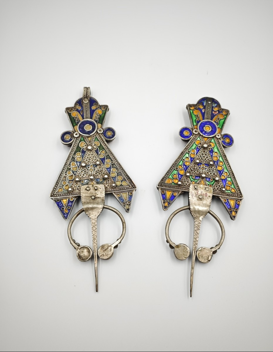 Pair Of Berber Brooches In Silver, Coral, And Polychrome Enamel, Kabylie, Early 20th Century-photo-2