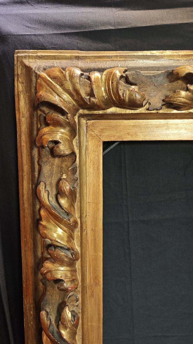 Cadre en bois sculpté, laqué et doré, école émilienne, XVIIe siècle-photo-3
