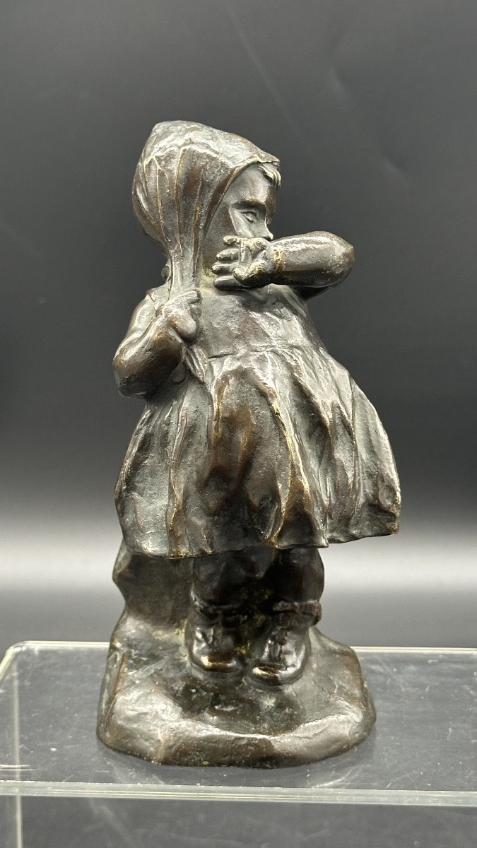 Sculpture en bronze « Fille timide » – Début du XXe siècle.-photo-2