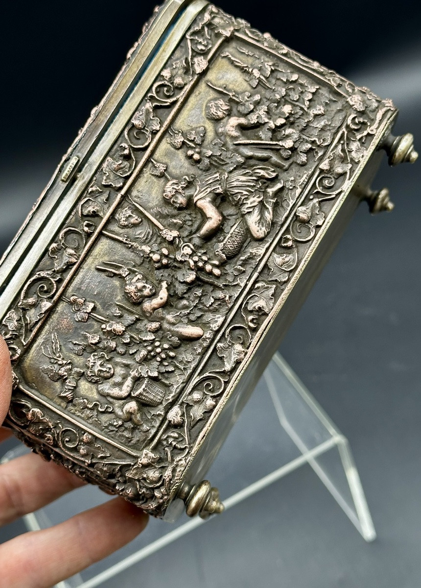 Coffret ancien en cuivre - Scène bucolique avec putti Époque : XIXe siècle-photo-4