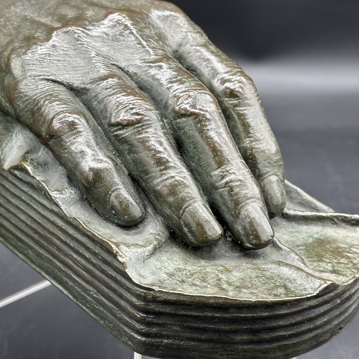 Sculpture Depicting A Hand – Patinated Bronze, Early 1900s-photo-4