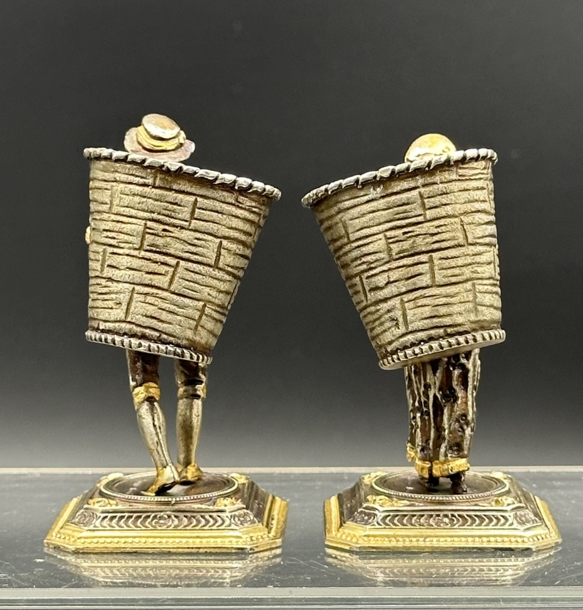 Pair Of Matchstick Figurines, Signed Giuseppe Vasari - 20th Century.-photo-3