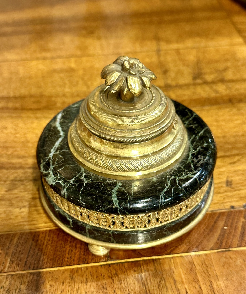 Encrier de bureau en bronze doré et marbre vert - XIXe siècle. France,  XIXe siècle -photo-2