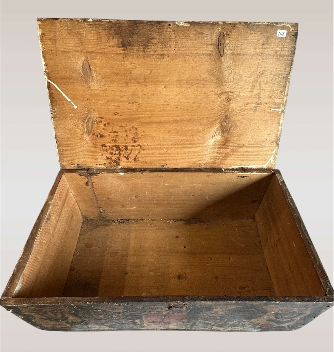 Coffret/caisse ancien en bois peint à la main – XVIIe siècle-photo-5