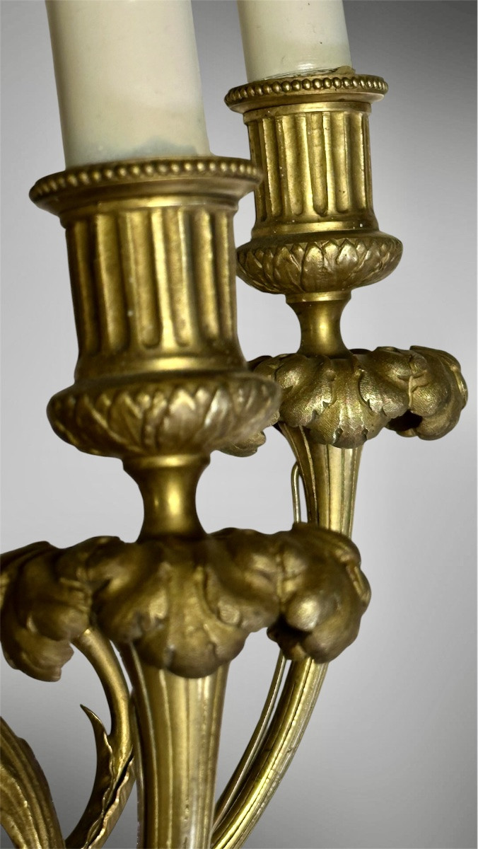 Paire d'appliques à trois lumières en bronze doré – Louis XVI-photo-2