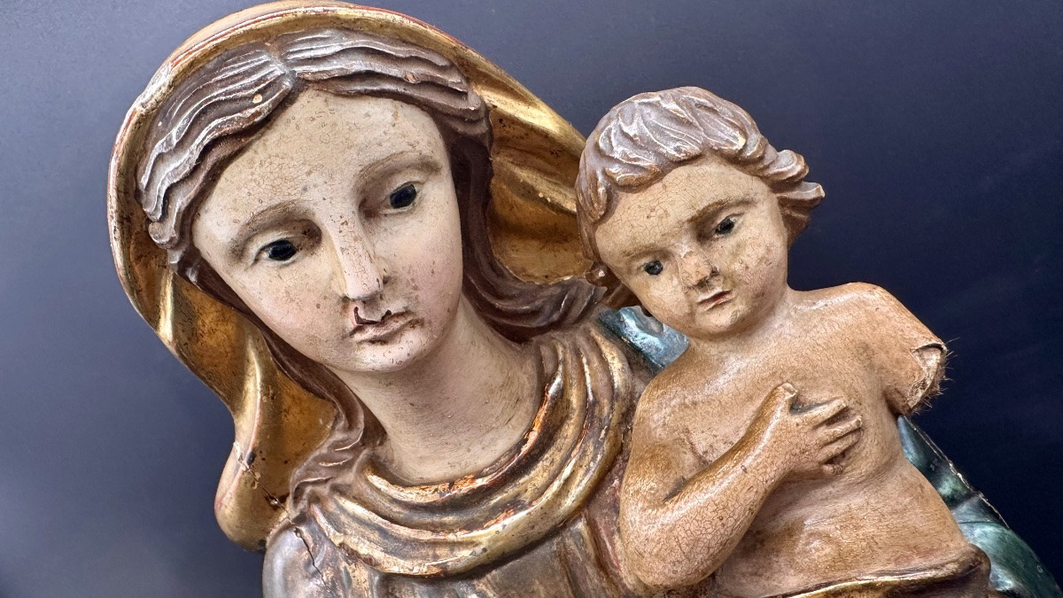 Sculpture en bois polychrome « ​​Vierge à l'Enfant » - fin XVIIIe, début XIXe siècle-photo-3