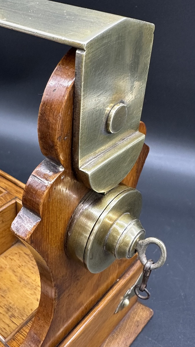 Tantalus, Liqueur Carafes, Bottle Racks  - Victorian Era-photo-5