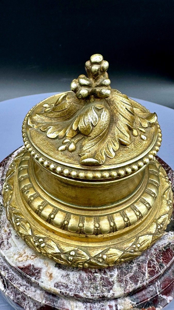 Encrier en bronze doré et marbre brèche – XIXe siècle