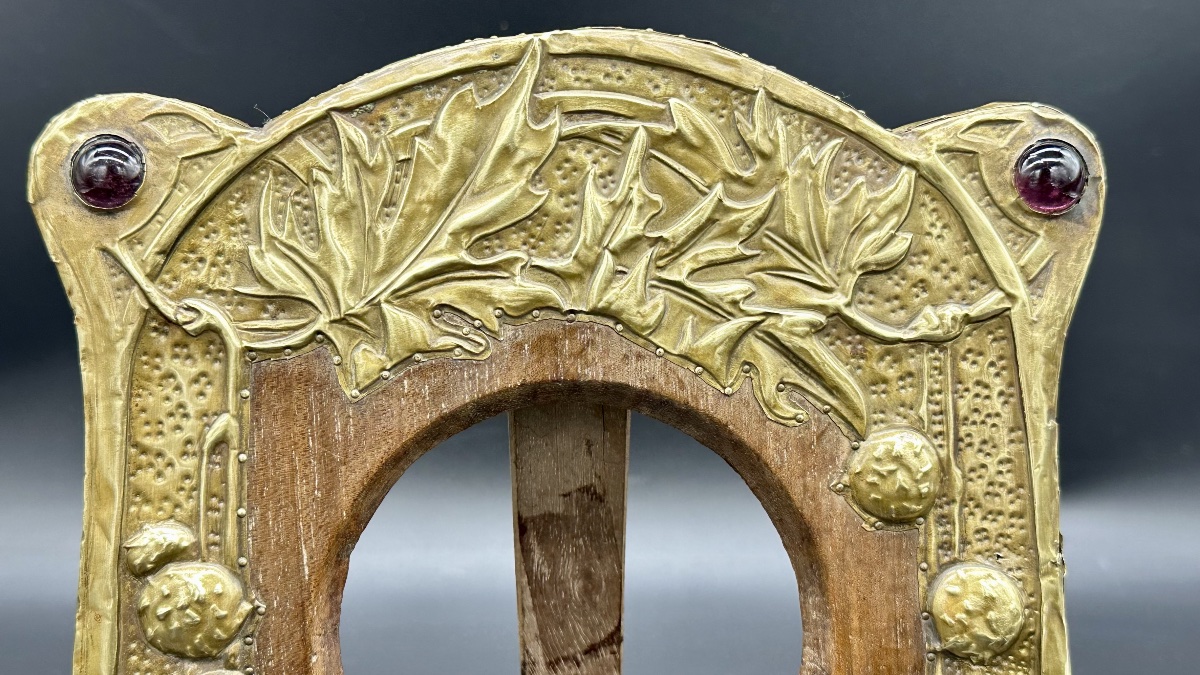 Art Nouveau Photo Frame – Embossed Brass And Wood, Early 20th Century-photo-3