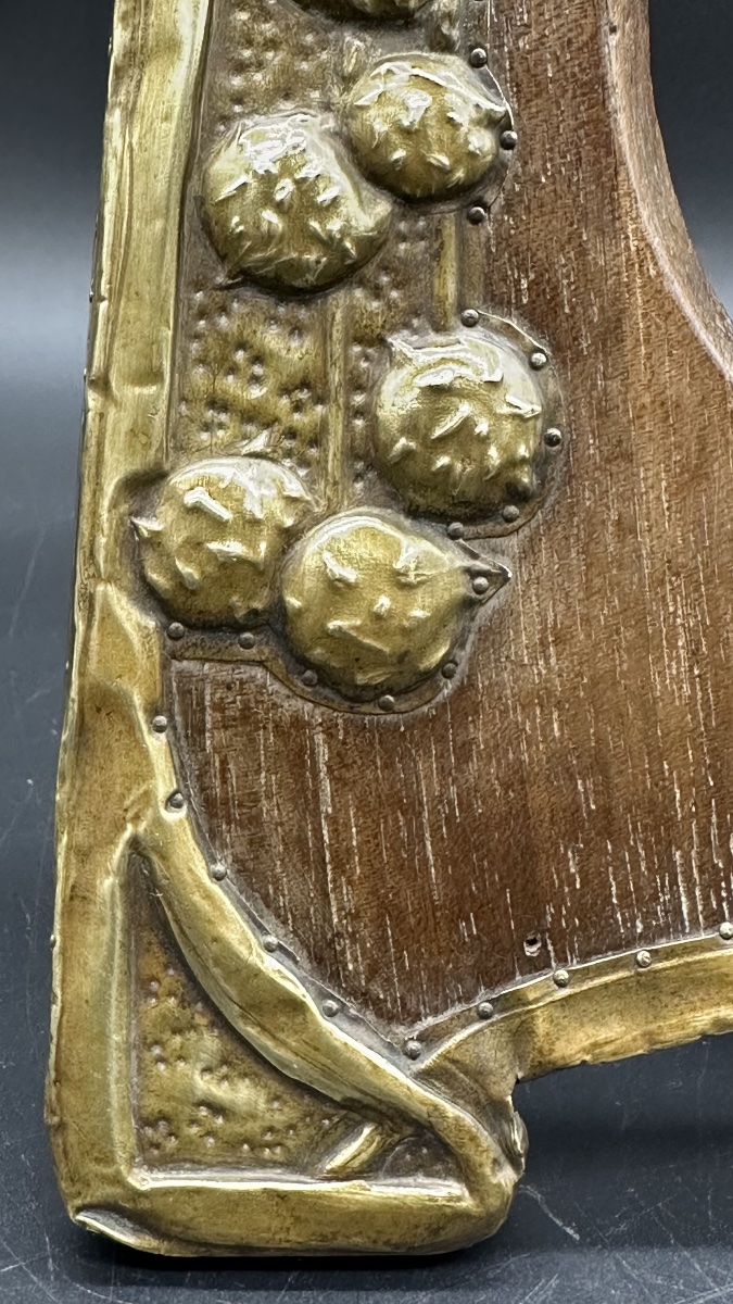 Art Nouveau Photo Frame – Embossed Brass And Wood, Early 20th Century-photo-1
