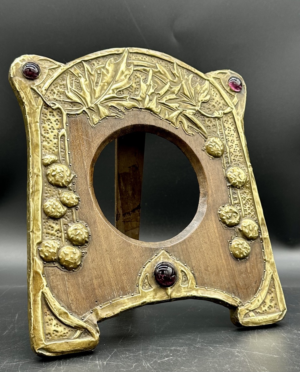 Art Nouveau Photo Frame – Embossed Brass And Wood, Early 20th Century
