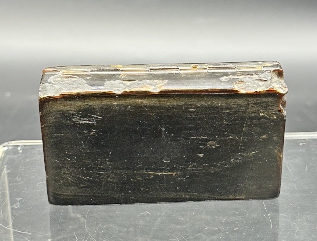 Horn Snuffbox Depicting “napoleon” — 19th Century. -photo-3
