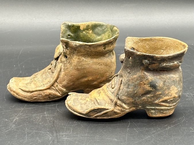 Pair Of Terracotta Shoes - Early 1900s-photo-2