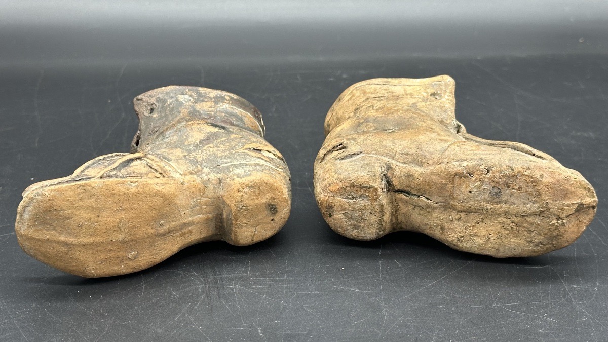 Pair Of Terracotta Shoes - Early 1900s-photo-6