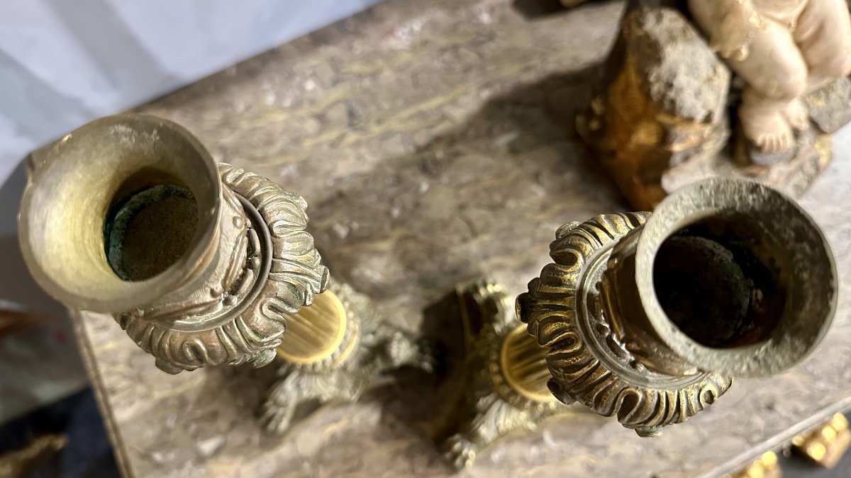 Pair Of Neoclassical Candlesticks In Gilded Bronze, Late 18th – Early 19th Century-photo-5