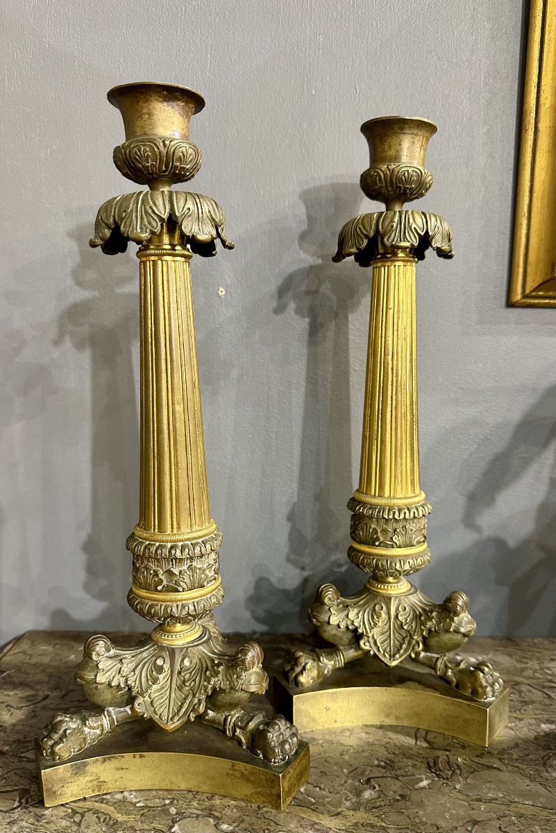 Pair Of Neoclassical Candlesticks In Gilded Bronze, Late 18th – Early 19th Century
