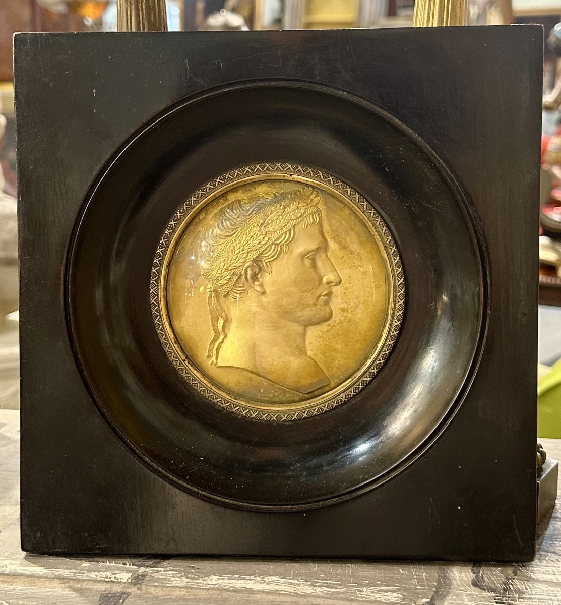 Médaillon à l'effigie de Napoléon Ier Bonaparte, XIXe siècle-photo-2