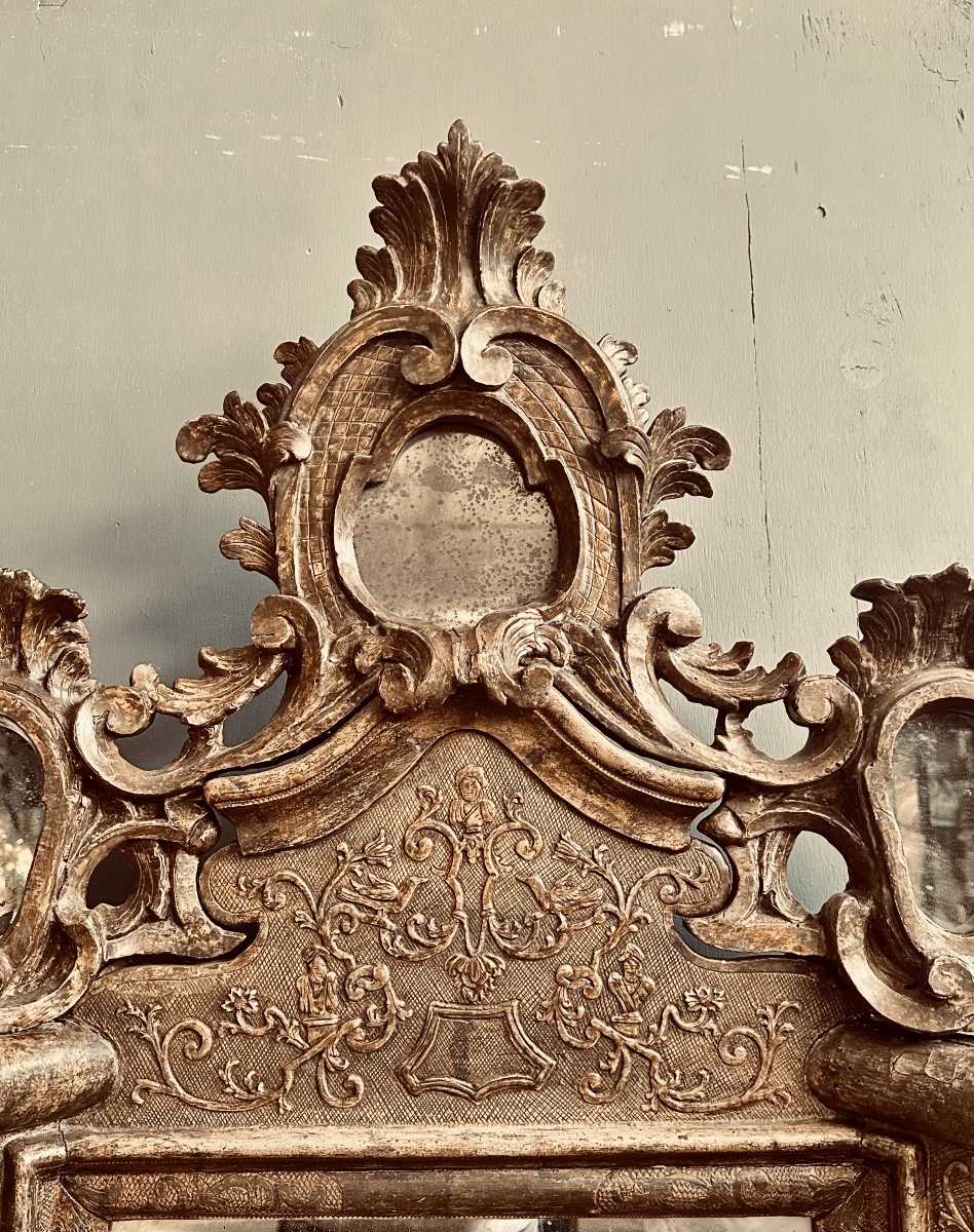 Miroir baroque en bois sculpté et argenté, XVIIIe siècle-photo-3