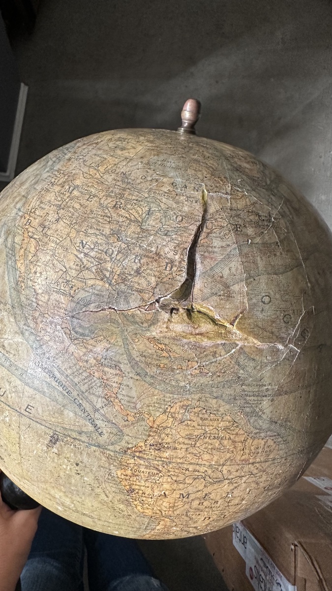 Globe terrestre de table, par Jean Forest, Paris – XIXe siècle.-photo-4