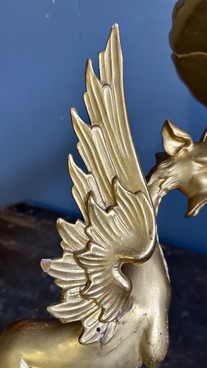Neogothic Gilded Wooden Vase Stand – Winged Griffin, 19th Century -photo-3