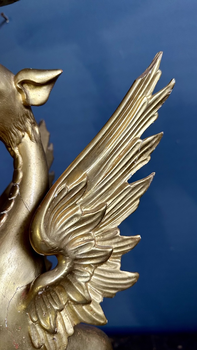 Neogothic Gilded Wooden Vase Stand – Winged Griffin, 19th Century -photo-4