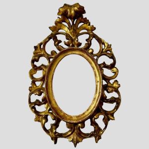 Oval Frame In Carved And Gilded Wood, Tuscany, 19th Century.