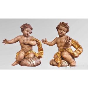 Pair Of Carved And Polychrome Wooden Angels. 18th Century.