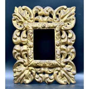 Carved And Gilded Wooden Frame - 17th Century