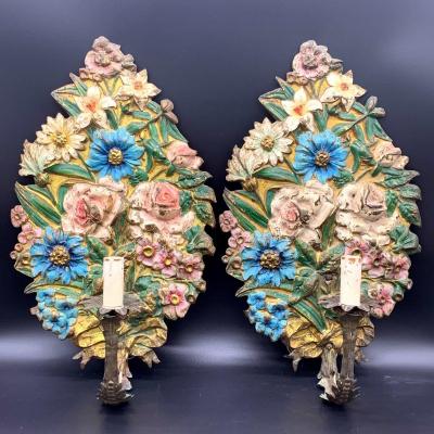 Pair Of Polychrome Stamped Brass Fins - XIX Century