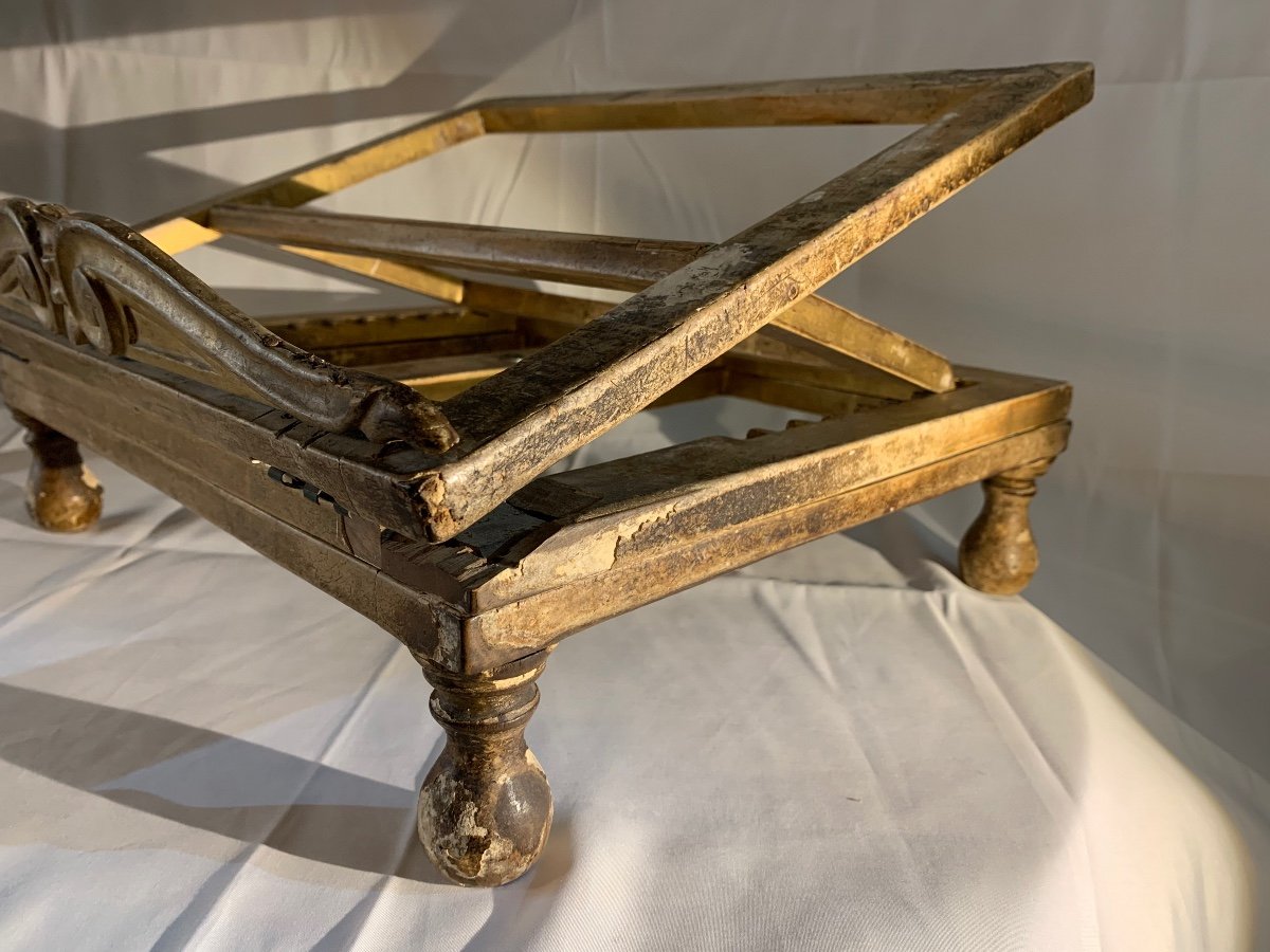 Neoclassical Book Stand In Gilded Wood. Late XVIII Century-photo-3