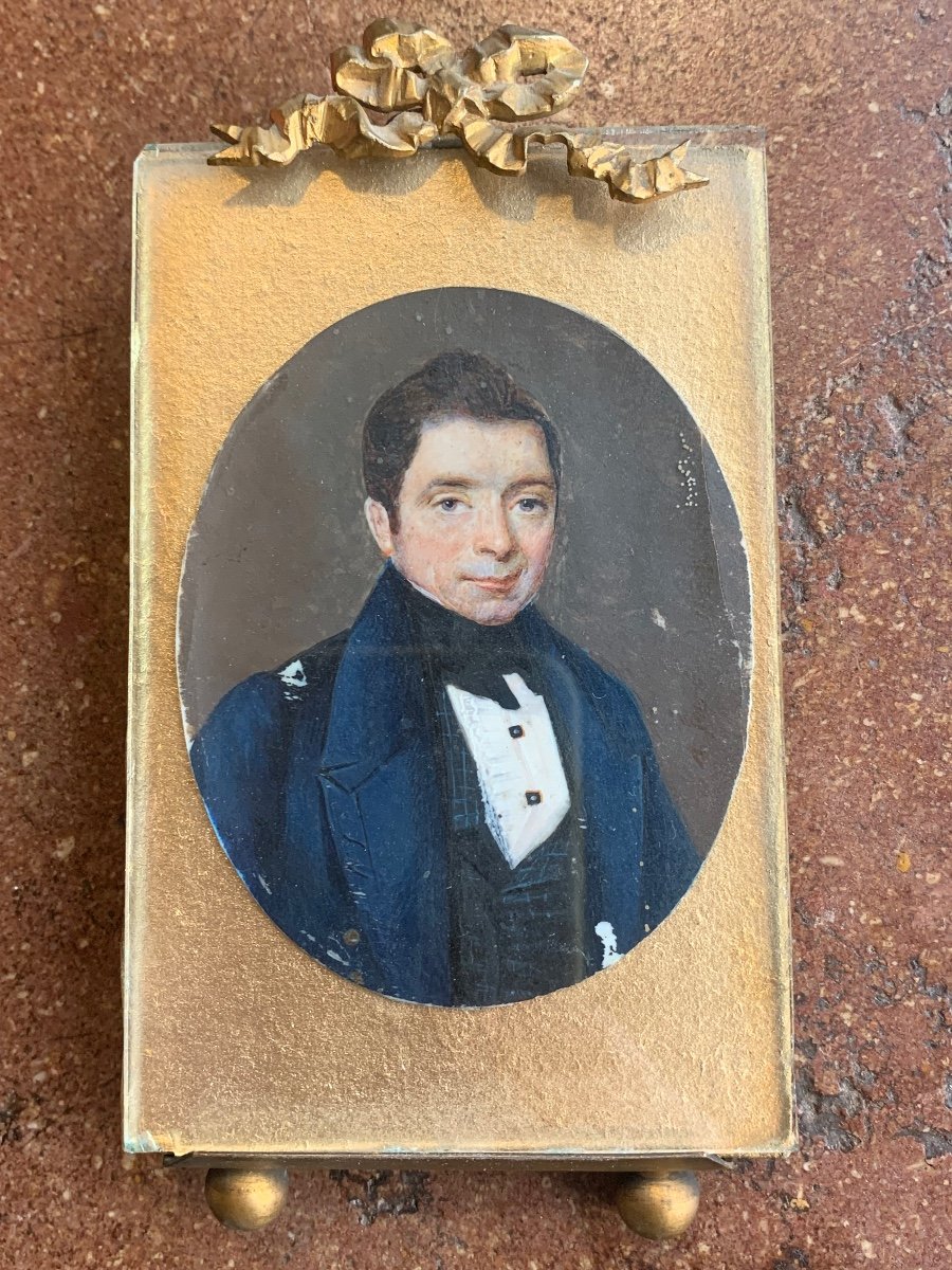 A Miniature Portrait Of An Elegant Man In A Black Tie, Pleated Shirt With Jewel Buttons. 1833-photo-3