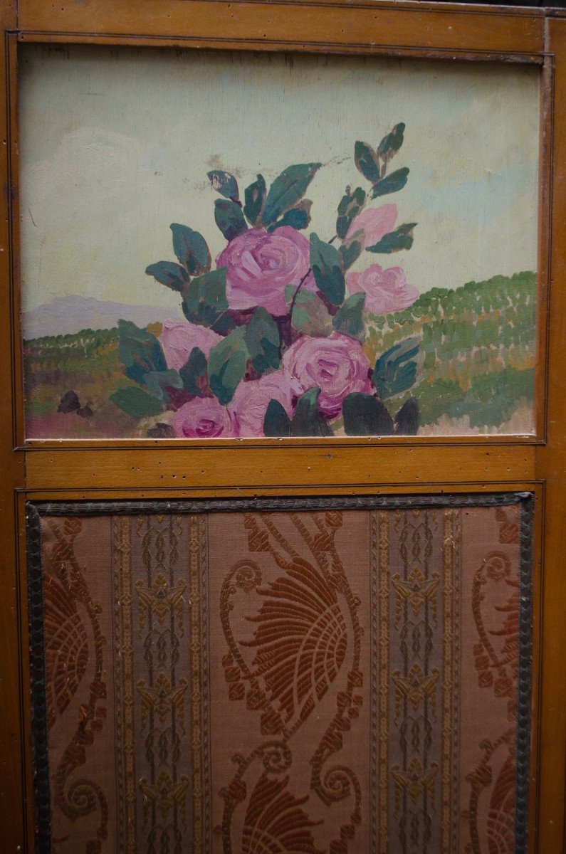 Screen With Fabric Panels Decorated With Paintings-photo-3
