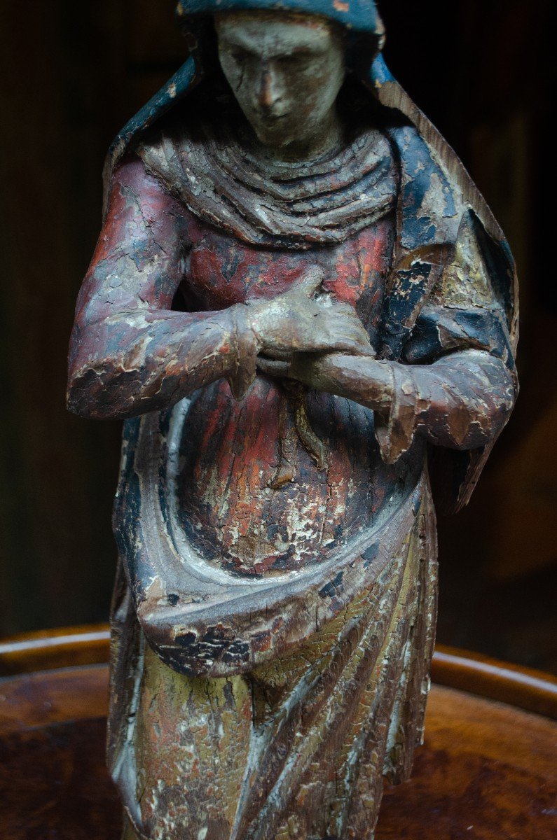 Sculpture Représentant Une Femme Priant Les Mains Jointes. 17e Siècle Ou Avant. -photo-3