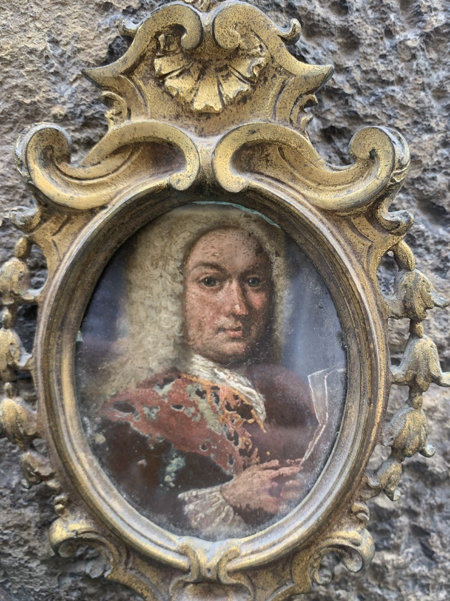 Portrait Sur Cuivre d'Homme Avec Perruque Et Document En Main. Fin XVIIe Siècle   