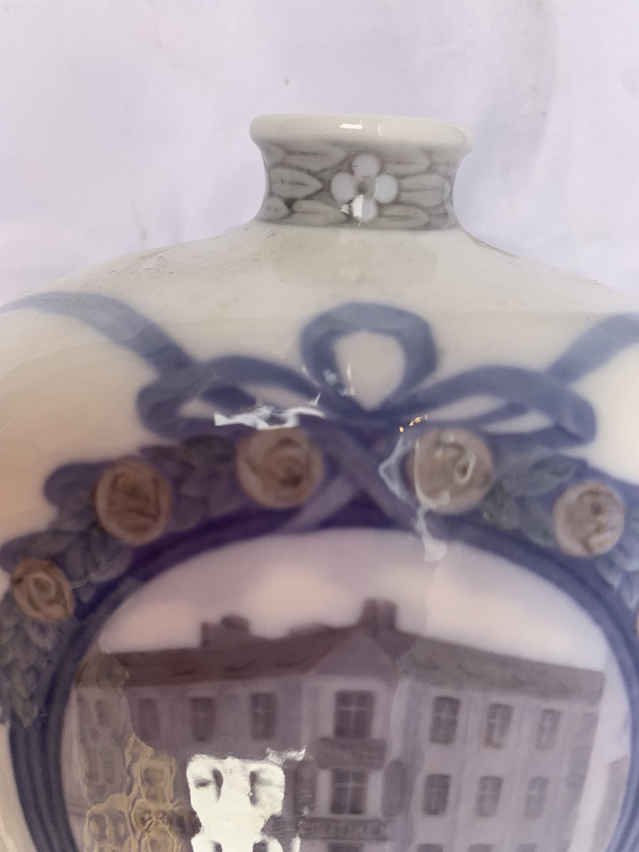 Royal Copenhagen Vase, 1909 – View Of The Danish Newspaper Politiken Headquarters.-photo-4