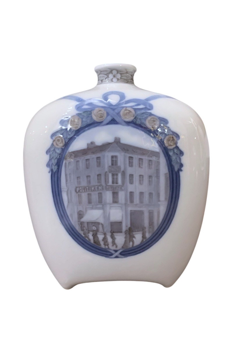Royal Copenhagen Vase, 1909 – View Of The Danish Newspaper Politiken Headquarters.