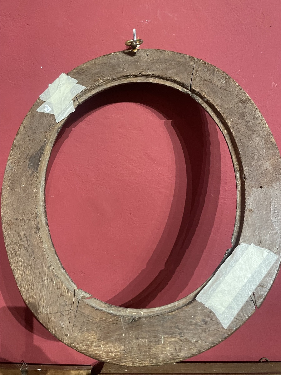 Cadre en chêne sculpté à motifs floraux, époque Louis XV, milieu du XVIIIᵉ siècle. Cm 54x46  -photo-3